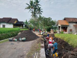 Pembangunan Talud Irigasi Bulak Kidul Brongkol Diharapkan Tingkatkan Ketahanan Pangan Warga