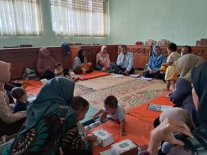 Saat Ibu Belajar dan Anak Bermain: Potret Kelas Kesehatan Ibu Baduta di Argomulyo
