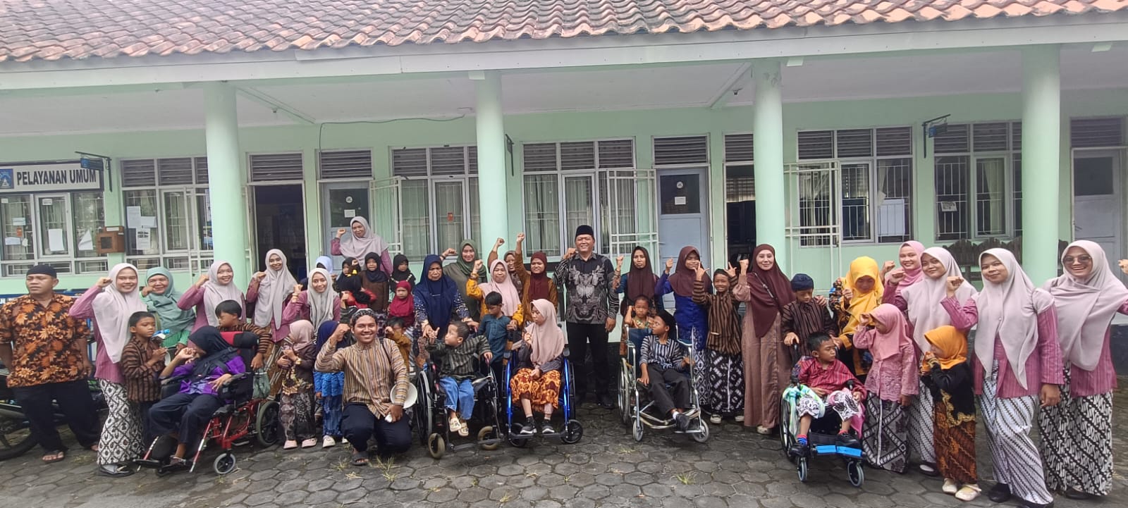 Semangat Kartini dan Pengenalan Profesi, SLB IT Asatama Gelar Outing Class di Kalurahan Argomulyo